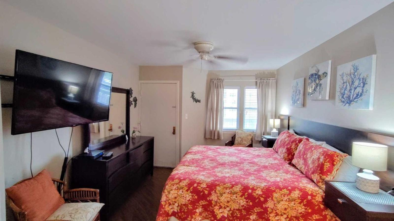 GULFPOINT 1303 condo Main image 1